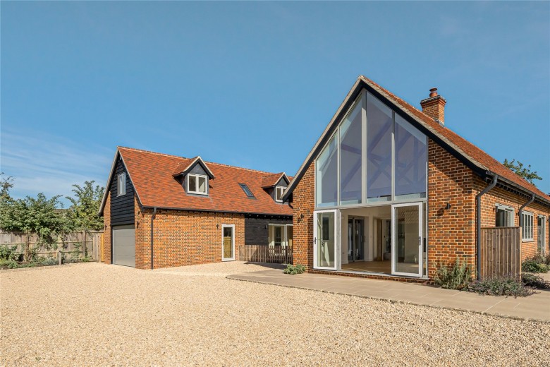 Click the photo for more details of Station Road, Quainton, HP22