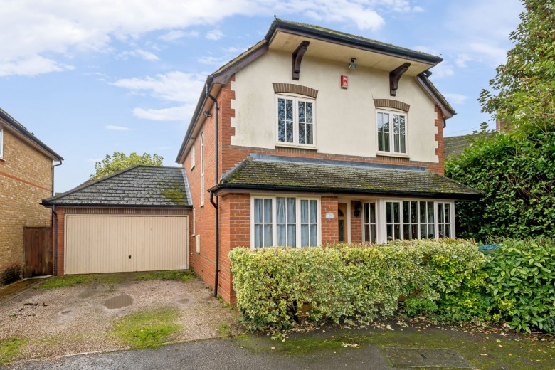 Click the photo for more details of The Meadows, Whitchurch, HP22