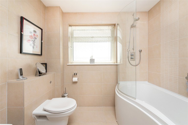 Images for Aylesbury Road, Bierton, HP22