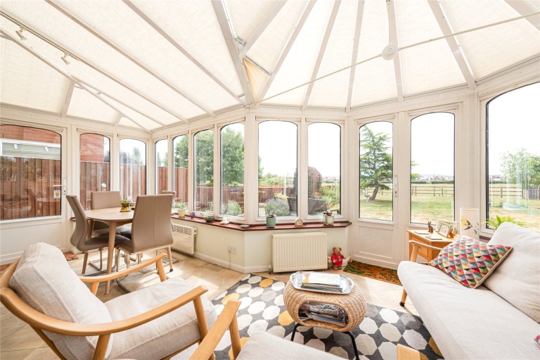 Images for Aylesbury Road, Bierton, HP22