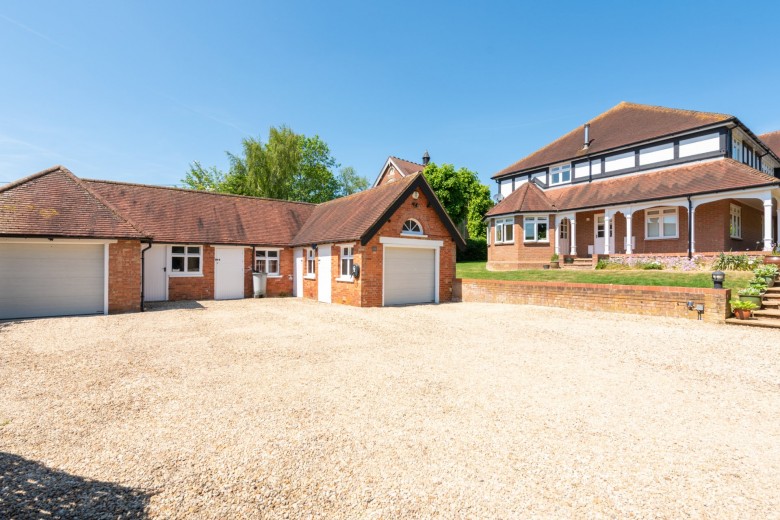 Click the photo for more details of Church Street, Quainton, HP22