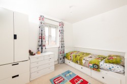 Images for Friendship Lane, Wing, LU7