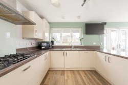Images for Friendship Lane, Wing, LU7