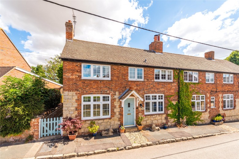Click the photo for more details of Little London, Whitchurch, HP22