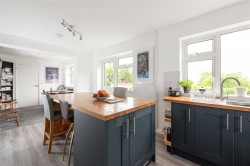 Images for Northcroft, Weedon, HP22