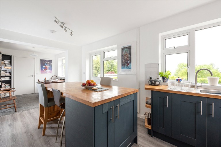 Images for Northcroft, Weedon, HP22