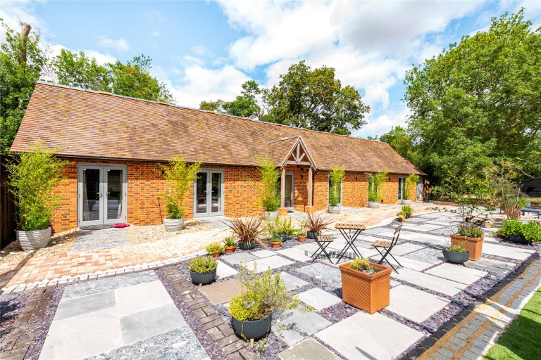 Images for Crafton, Leighton Buzzard, LU7