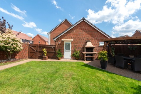 Click the photo for more details of Clerk Street, Broughton, HP22