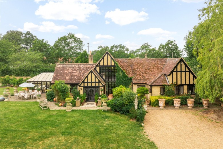 Click the photo for more details of Crafton, Leighton Buzzard, LU7