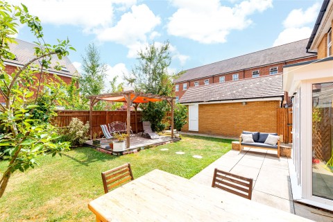 Click the photo for more details of Bobby Road, Broughton, HP22