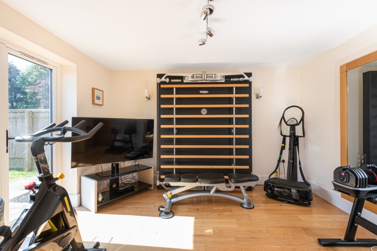 Images for Four Acres, Oving, HP22