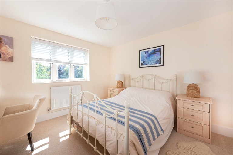 Images for Four Acres, Oving, HP22