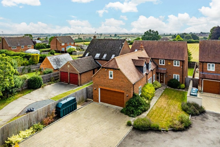 Images for Four Acres, Oving, HP22
