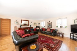 Images for Four Acres, Oving, HP22
