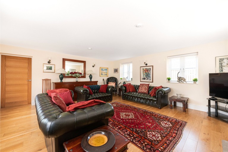 Images for Four Acres, Oving, HP22