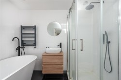 Images for Elm Brook Close, Chearsley, HP18