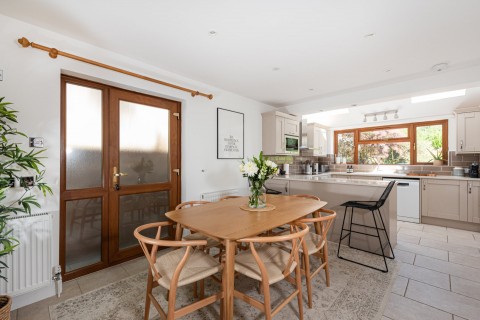 Click the photo for more details of Elm Brook Close, Chearsley, HP18