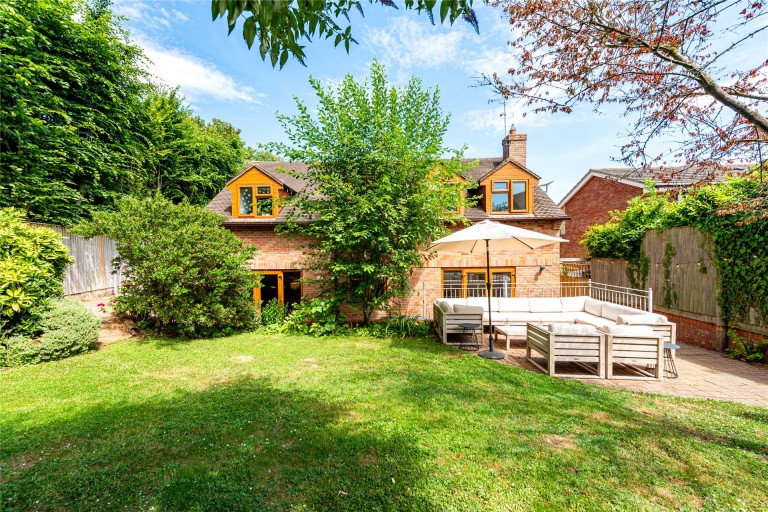 Images for Elm Brook Close, Chearsley, HP18