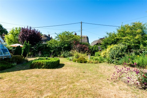 Click the photo for more details of Westlington Green, Dinton, HP17