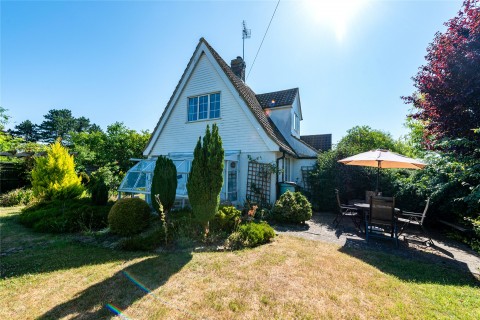 Click the photo for more details of Westlington Green, Dinton, HP17