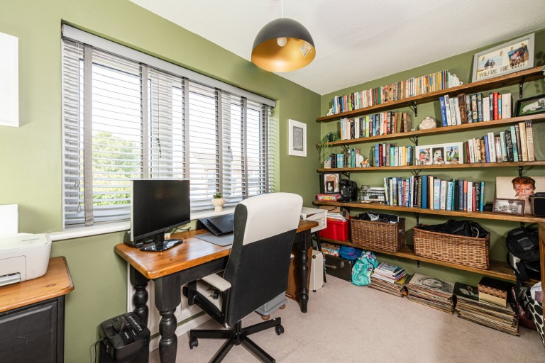 Images for Bakers Walk, Weston Turville, HP22