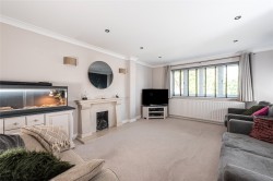 Images for Bakers Walk, Weston Turville, HP22