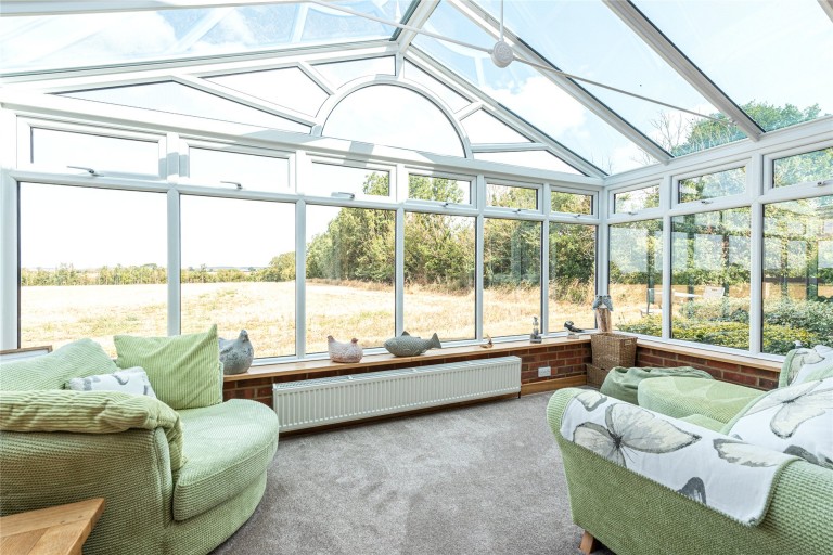 Images for Buckingham Road, Weedon, HP22