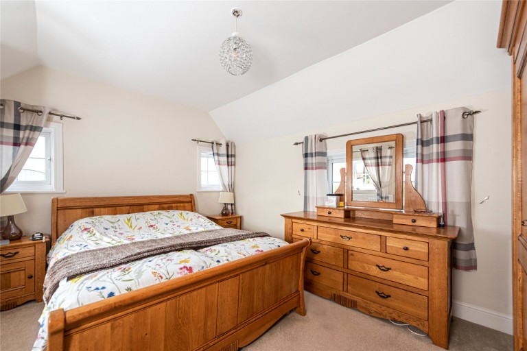 Images for Buckingham Road, Weedon, HP22