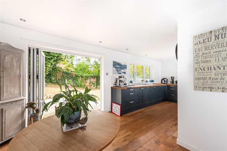 Images for Elm Brook Close, Chearsley, HP18