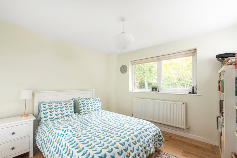 Images for Elm Brook Close, Chearsley, HP18