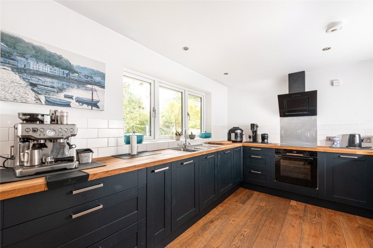 Images for Elm Brook Close, Chearsley, HP18