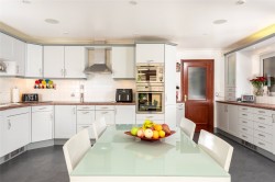 Images for Ampthill Road, Shefford, SG17