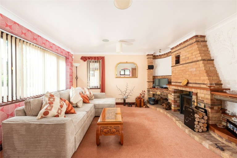 Images for Ampthill Road, Shefford, SG17