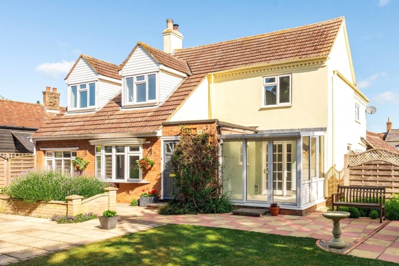 Click the photo for more details of Ickwell Road, Northill, SG18