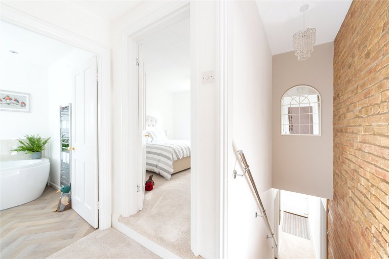 Images for Ickwell Road, Northill, SG18