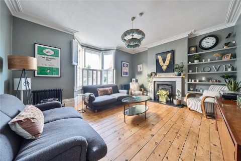 Click the photo for more details of Glebe Road, Bedford, MK40