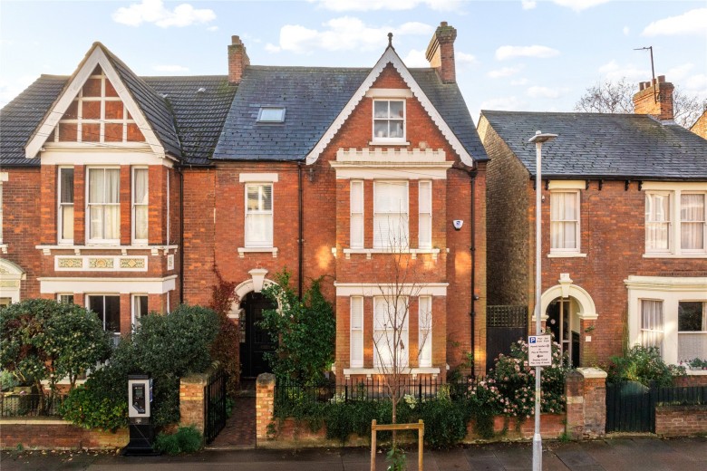 Click the photo for more details of Castle Road, Bedford, MK40