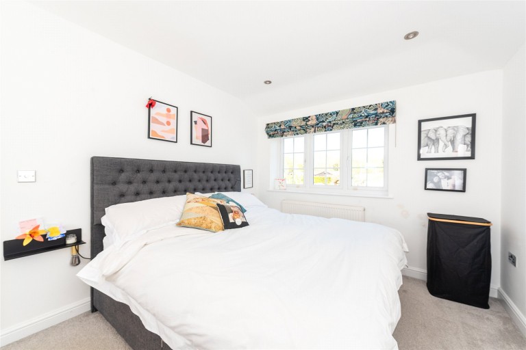 Images for Top End, Renhold, MK41