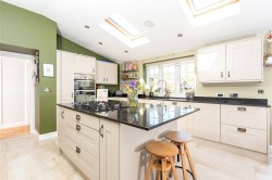 Images for Top End, Renhold, MK41