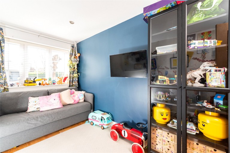 Images for Top End, Renhold, MK41