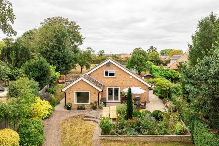 Images for Windmill Hill, Biddenham, MK40