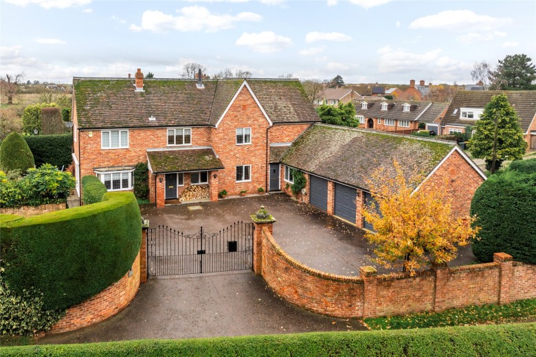 Click the photo for more details of High Street, Great Barford, MK44