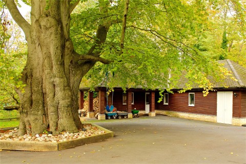 Click the photo for more details of Lilford, Peterborough, PE8
