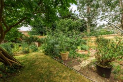 Images for Bushmead Avenue, Bedford, MK40