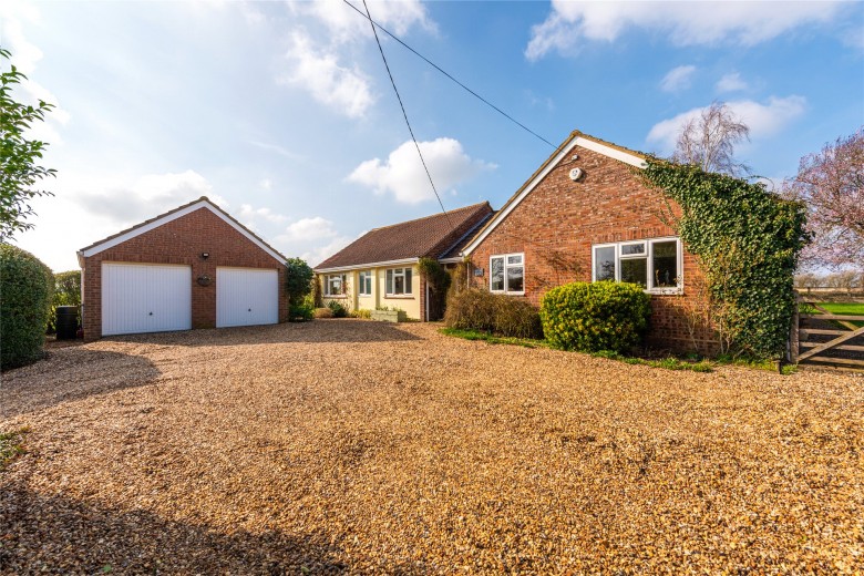 Click the photo for more details of West End, Little Staughton, MK44