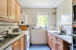 Images for De Parys Avenue, Bedford, MK40