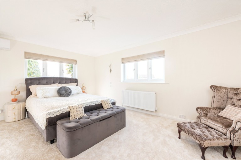 Images for Thorncote Green, Hatch, SG19