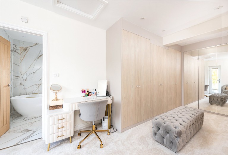 Images for Thorncote Green, Hatch, SG19
