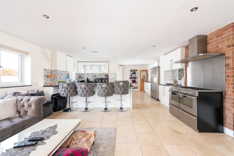 Images for Thorncote Green, Hatch, SG19