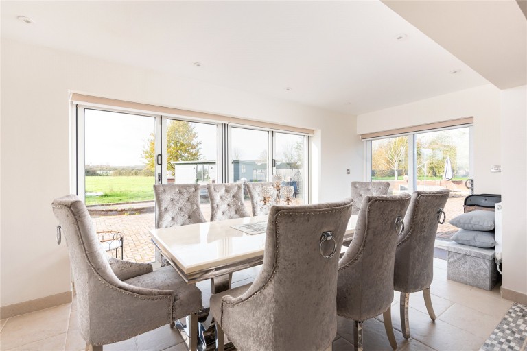 Images for Thorncote Green, Hatch, SG19